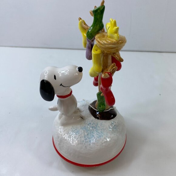 Schmid Peanuts Snoopy Oh Christmas Tree 1980 Musical Figurine First Limited - Picture 3 of 10
